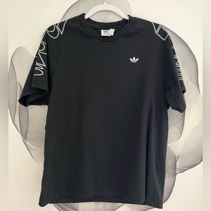 Adidas Originals Black Tshirt Size M